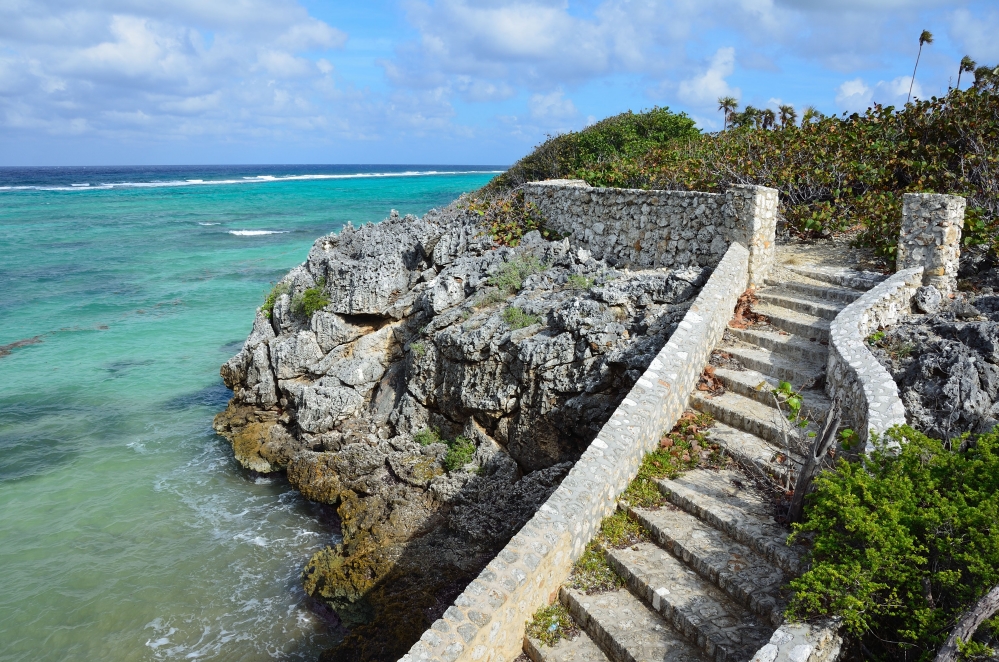 Barefoot Beach